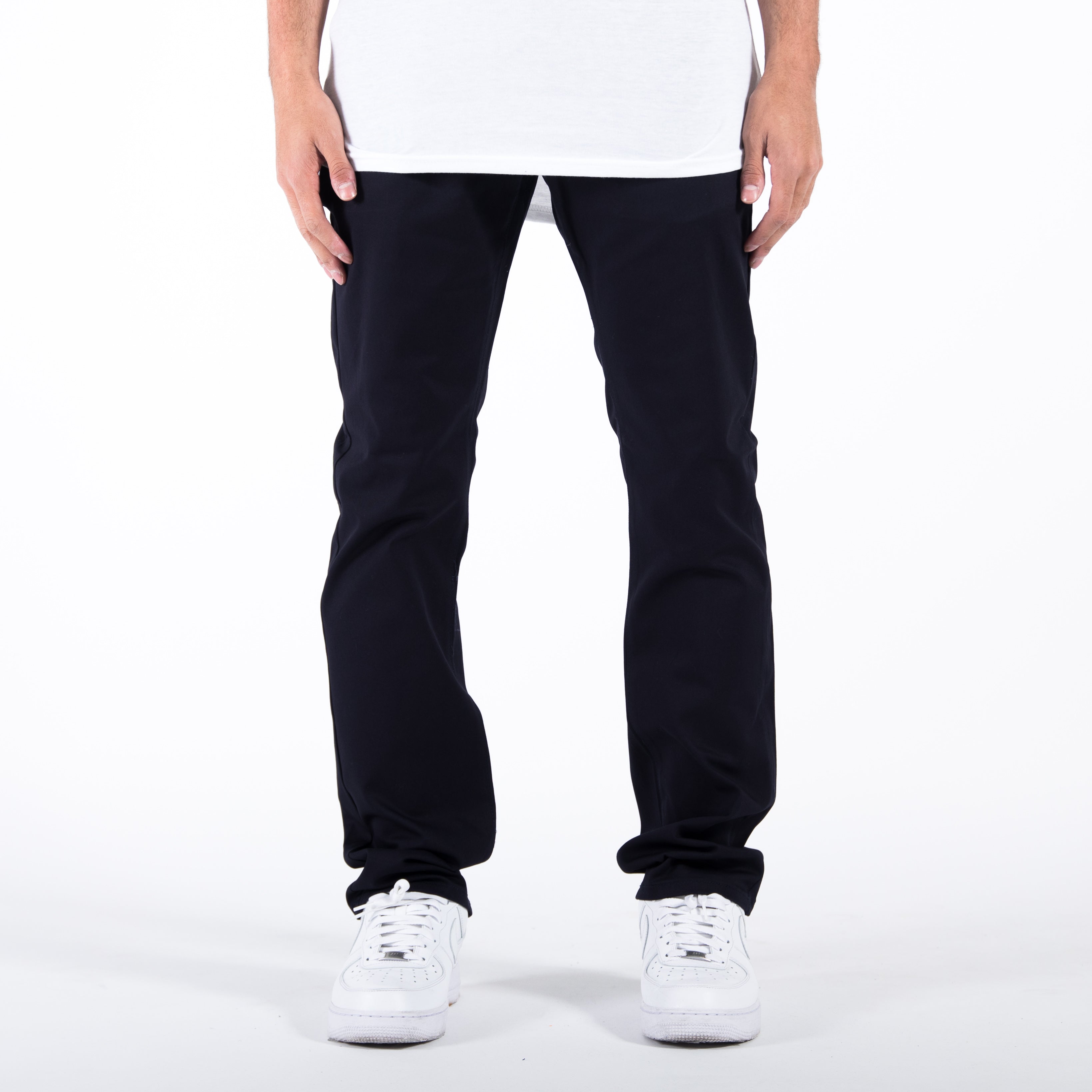 The Classic Chino - Navy